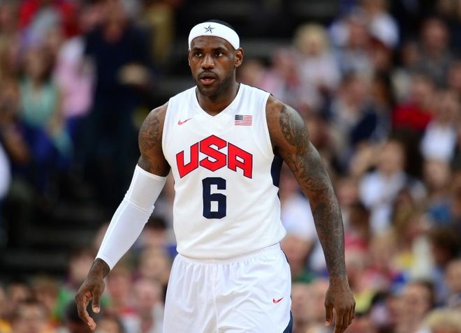 詹姆斯赛事官方发布问鼎冠军新规，DWG争议不断！